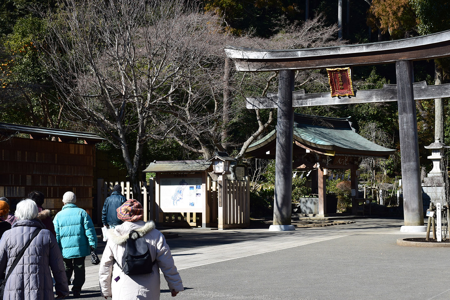 高麗神社参拝・サイボクハムで食事会（もやいの会2月例会）〈埼玉県日高市〉