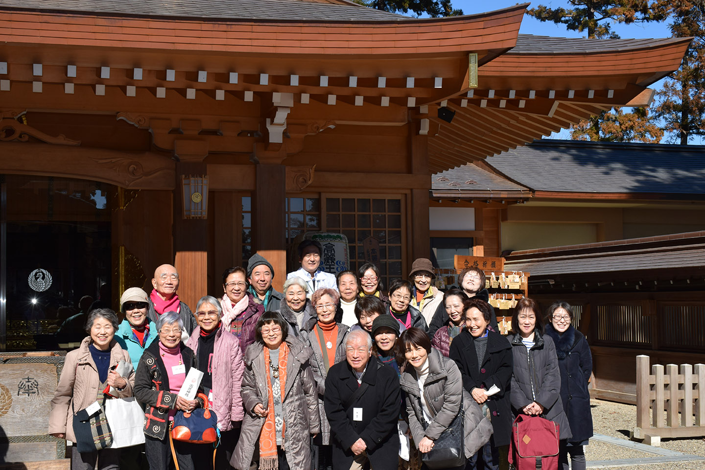 高麗神社参拝・サイボクハムで食事会（もやいの会2月例会）〈埼玉県日高市〉
