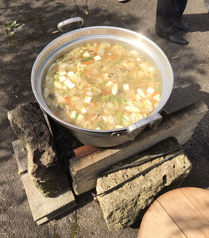 秋の例会〈八木山ベニーランド・芋煮会〉