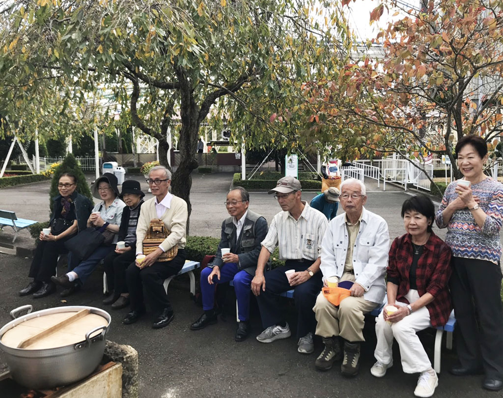 秋の例会〈八木山ベニーランド・芋煮会〉