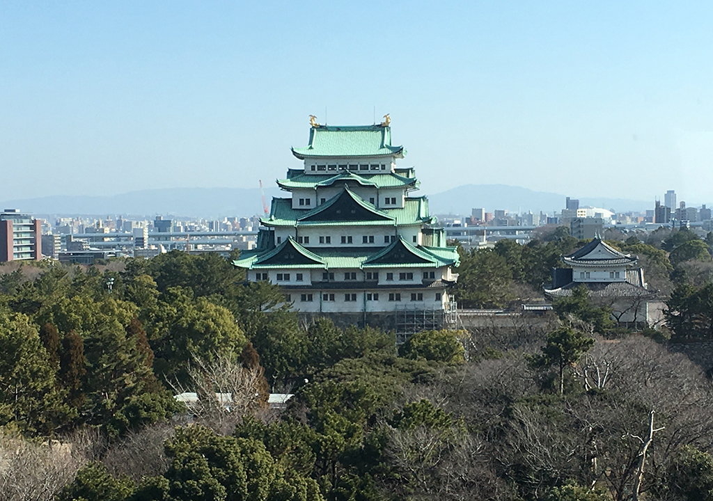 新年会〈コンテンポラリー・ダイニング　クラウン〉