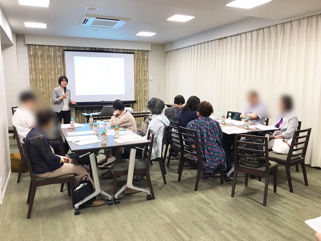 りすシステム代表・杉山 講演〈センチュリーシティ王子〉
