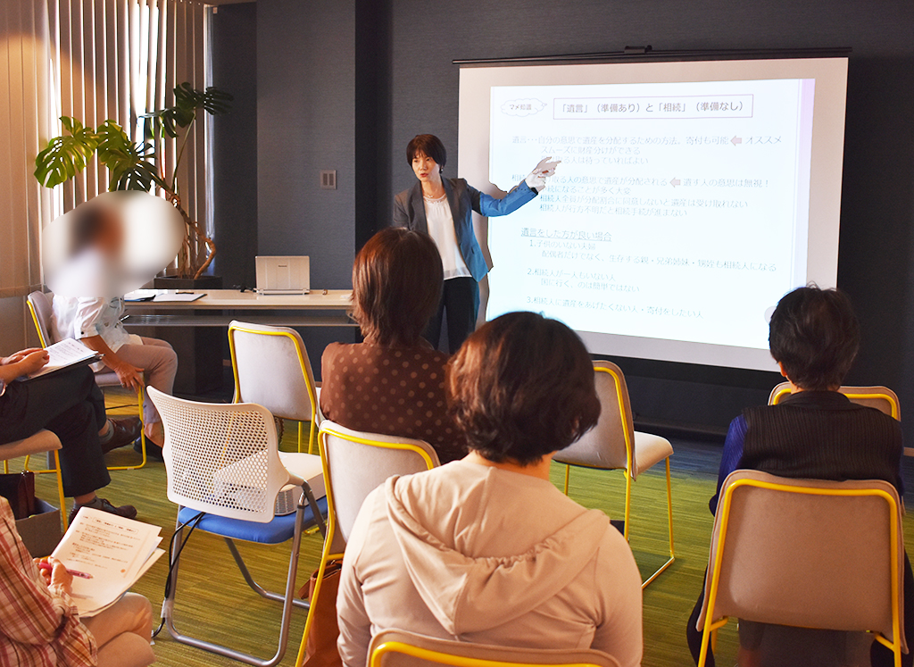 りすシステム代表・杉山 講演〈新宿デュオセーヌサロン〉