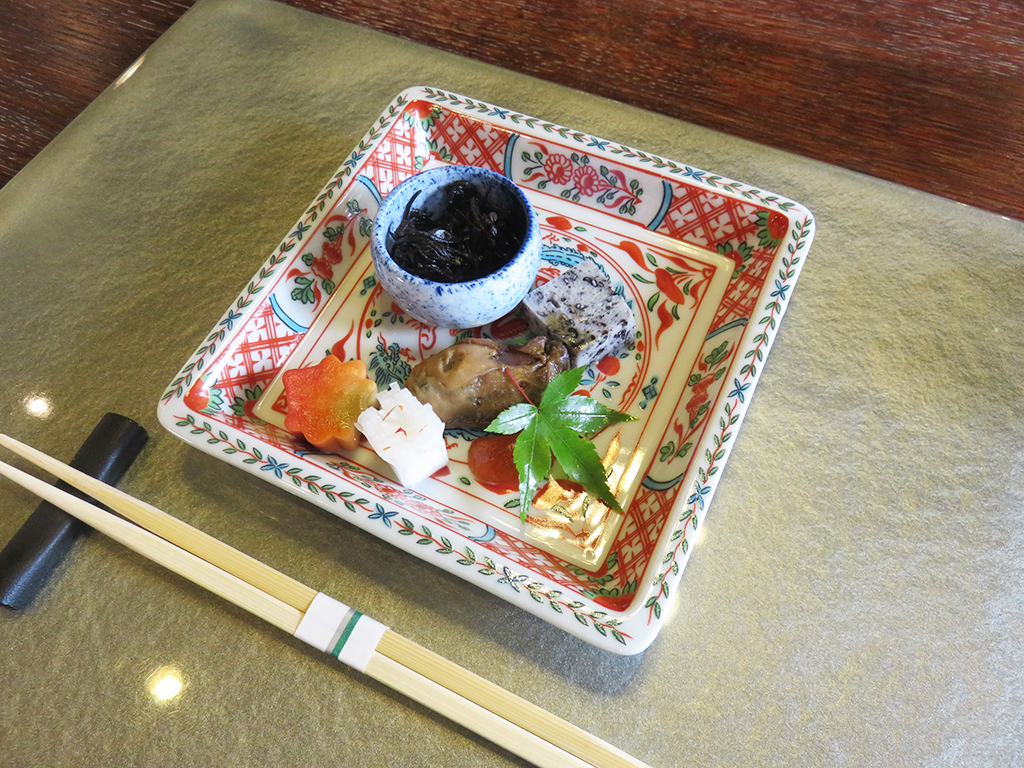 秋の例会〈常寂光寺での紅葉狩りとお食事会〉