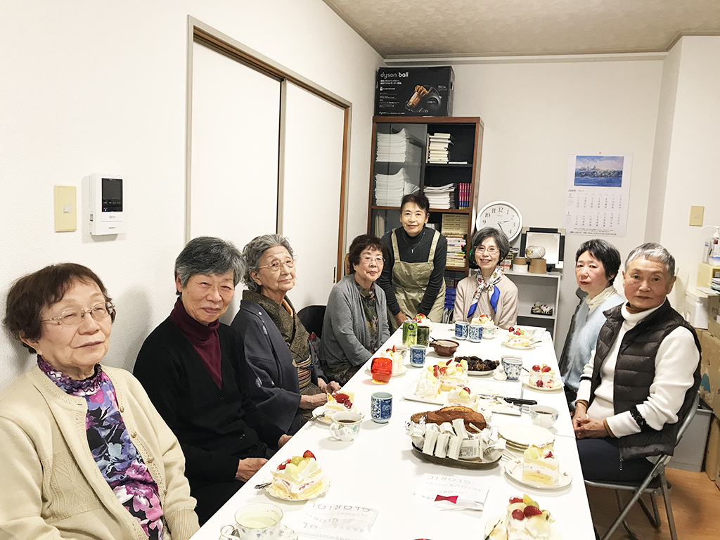 プチクリスマス会〈中国支部事務所〉